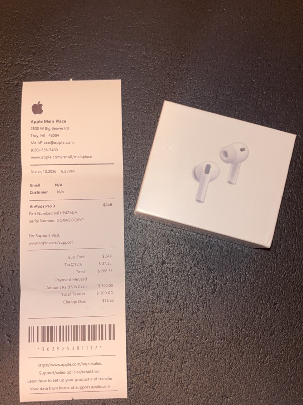 Apple AirPods Pro 3 Earbuds with Charging Case - White
